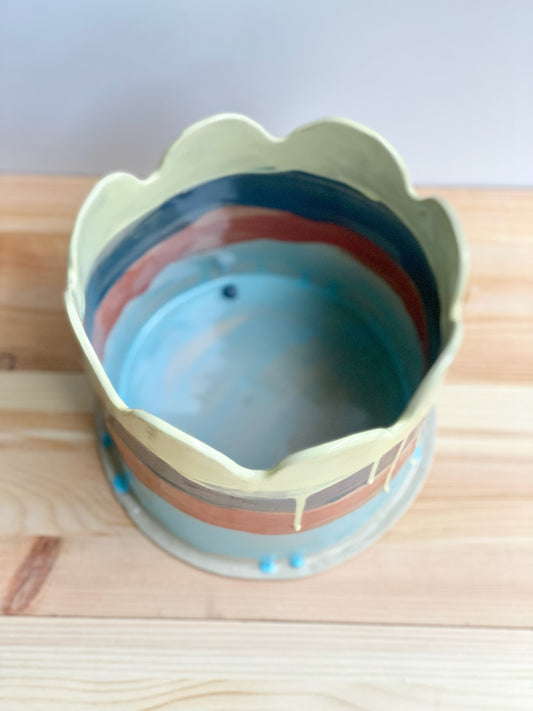 Kruka / vas med breda ränder