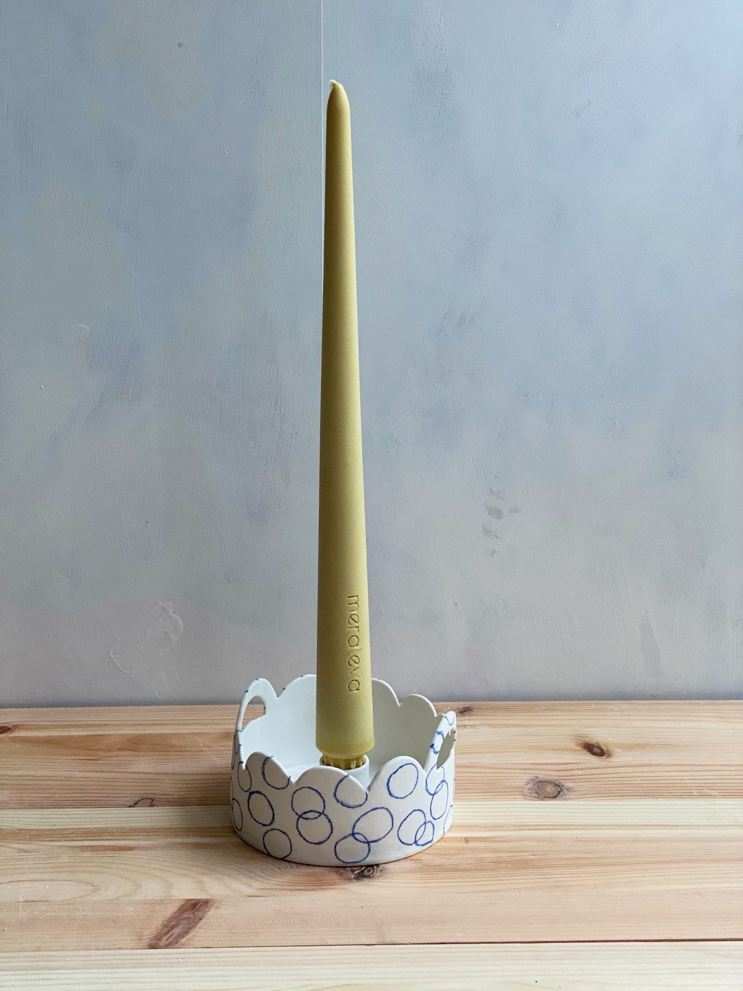 Bubbelljusstake cirklar porslin