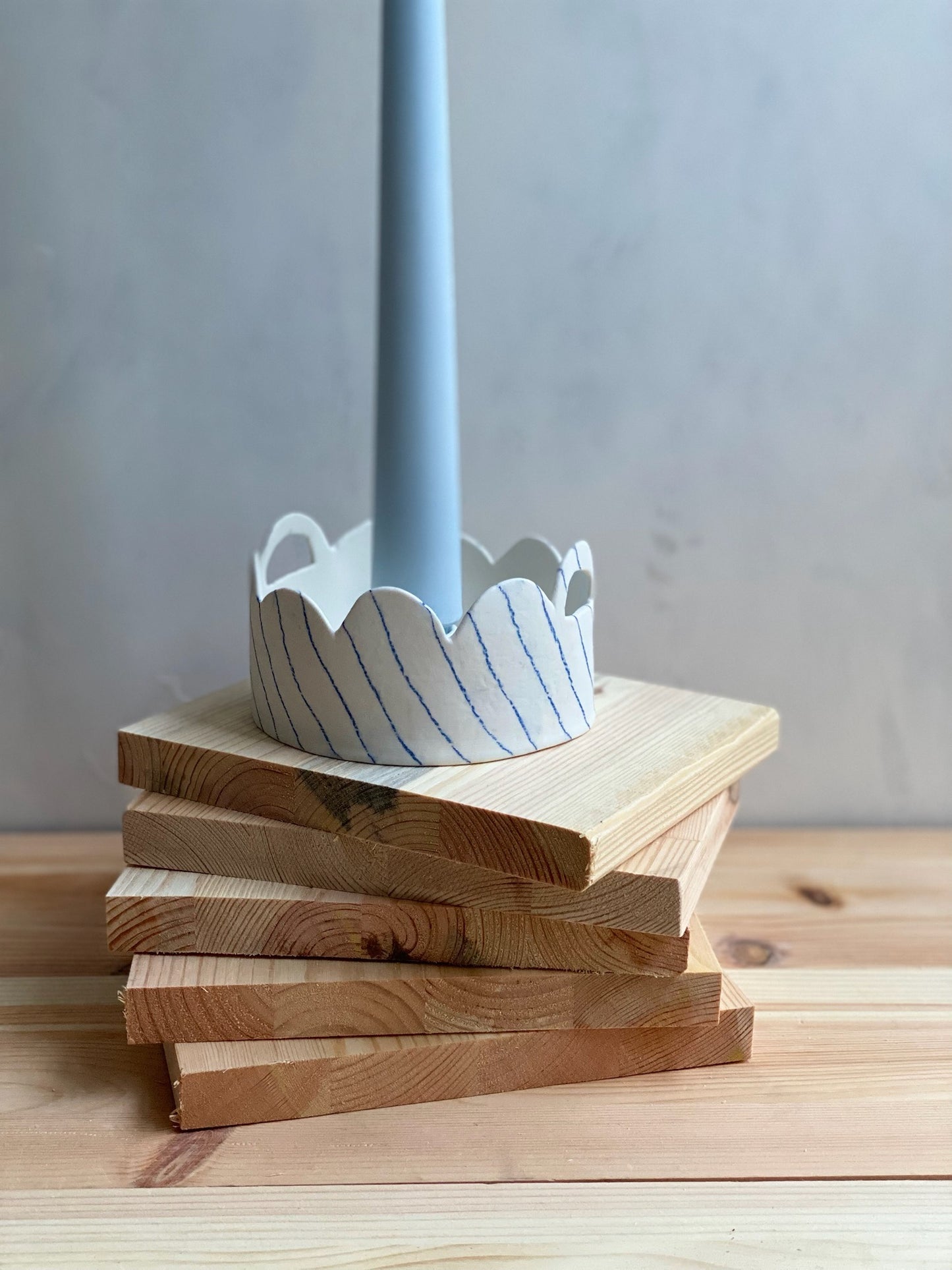 Bubbelljusstake randig porslin