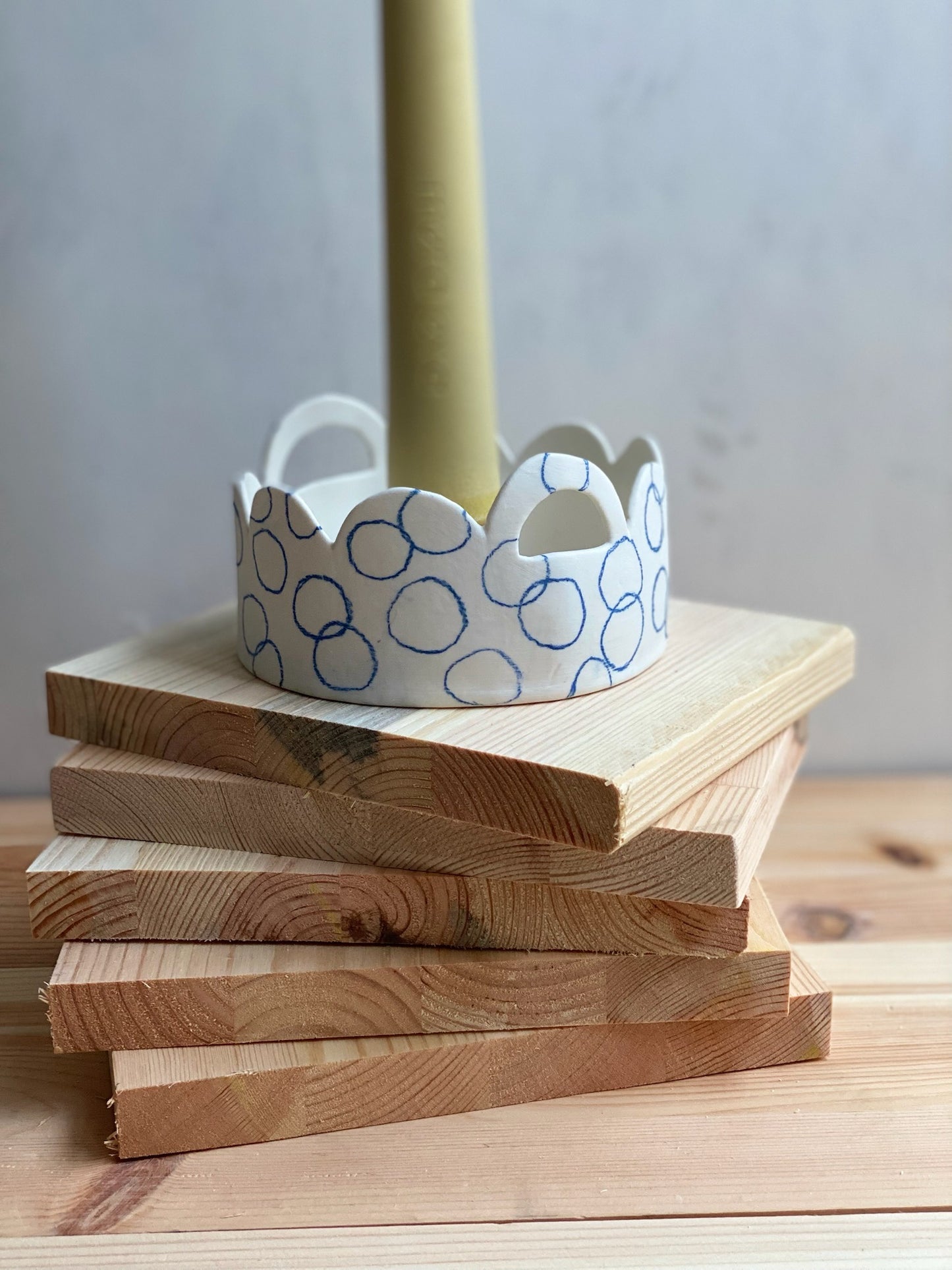 Bubbelljusstake cirklar porslin